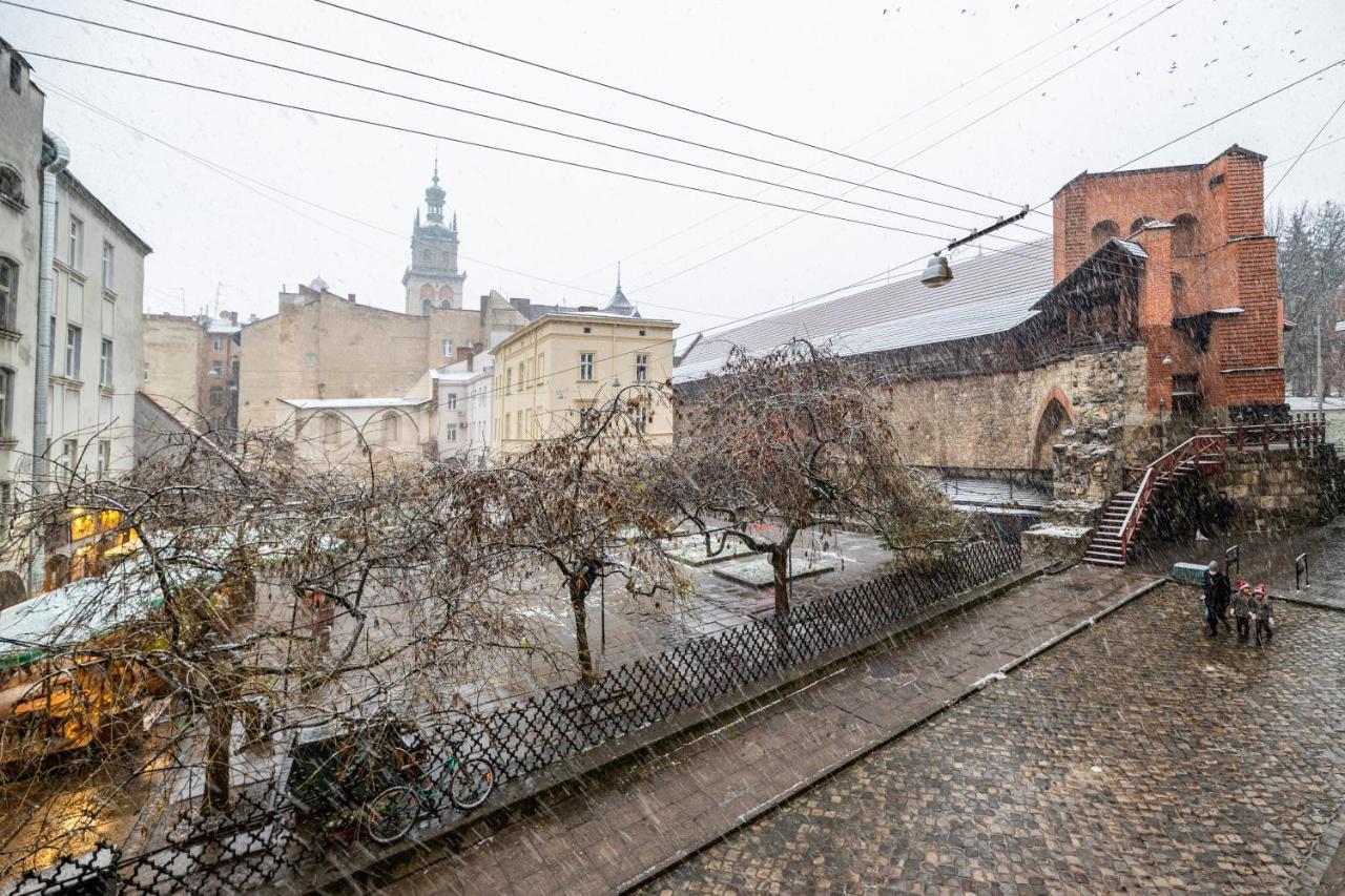 3 Room Apartments , Rohatyntsyv Street Lwów Zewnętrze zdjęcie