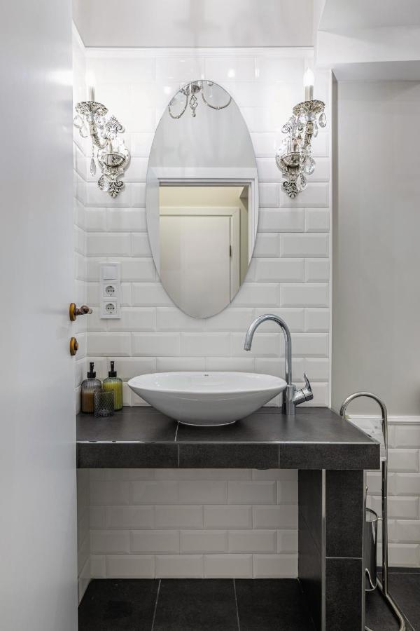 3 Room Apartments , Rohatyntsyv Street Lwów Zewnętrze zdjęcie